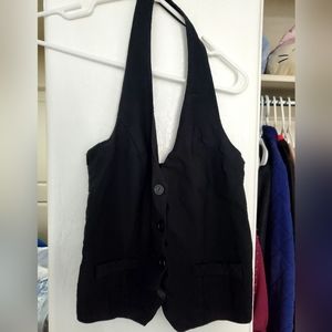 CUTE BLACK VEST